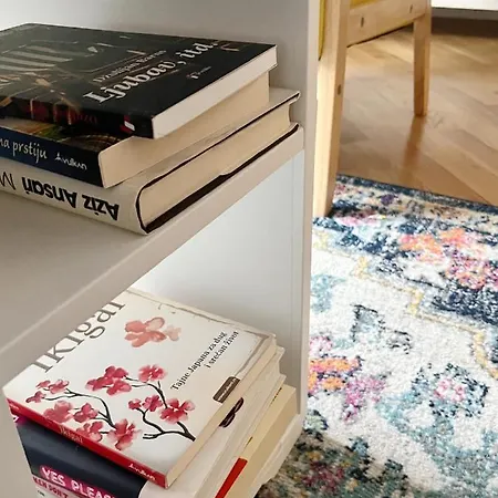 Artika - Chic & Sunlit In Downtown * بلغراد