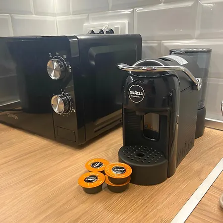 Artika - Chic & Sunlit In Downtown