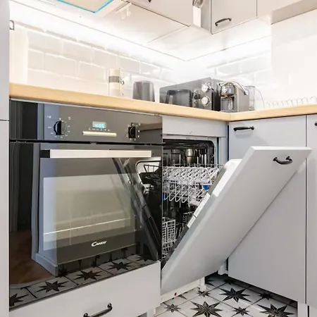 דירה Artika - Chic & Sunlit In Downtown בלגרד